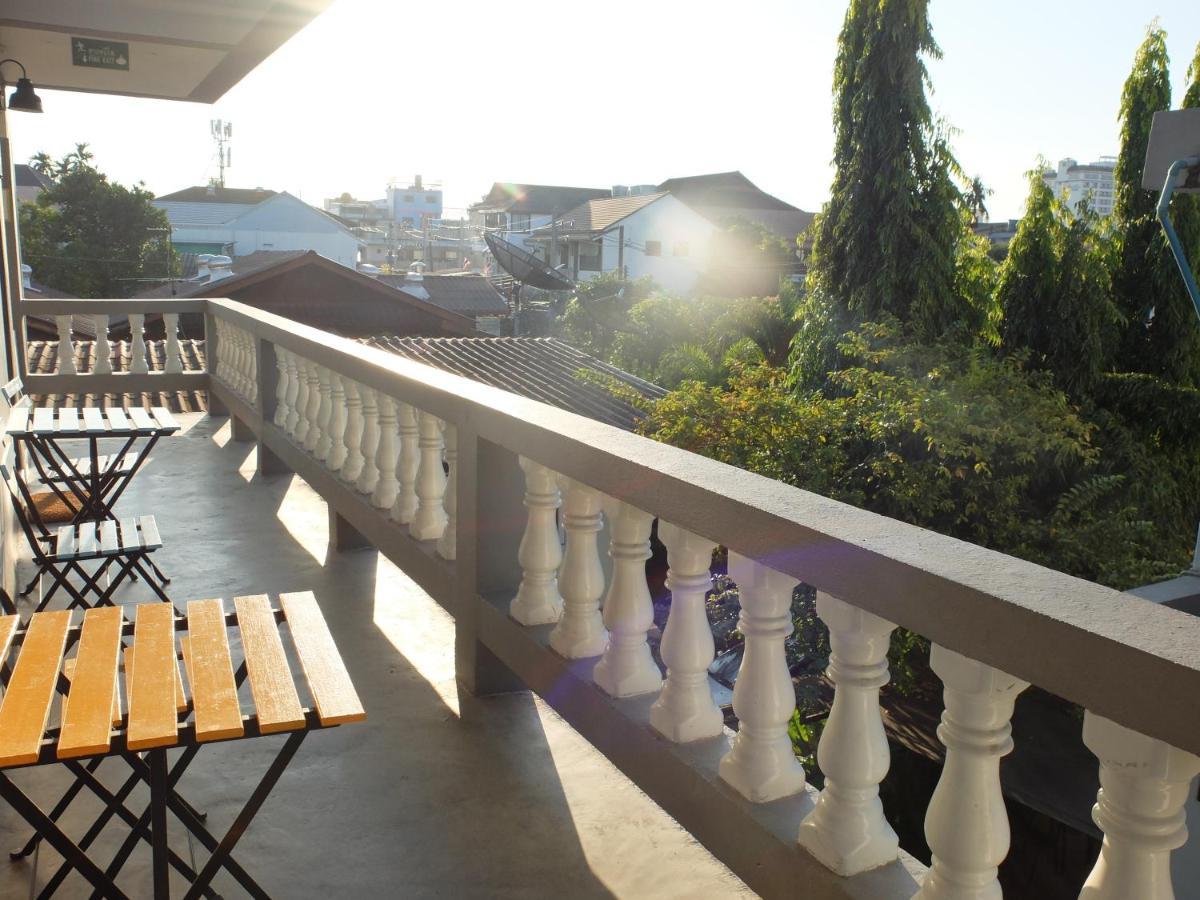 Sleep Guesthouse Chiang Mai Buitenkant foto